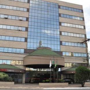 Фотографии гостиницы
Crystal Plaza Hotel