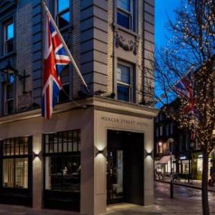 Фотографии гостиницы 
            Radisson Blu Edwardian Mercer Street Hotel, London