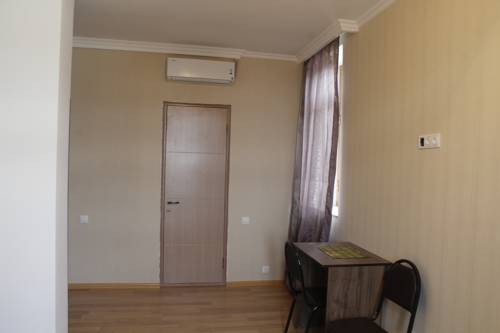 Фотографии гостиницы
6 Jvaredini Turn Guest House