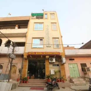 Фотография гостиницы OYO 24220 Hotel Jai Ambay International