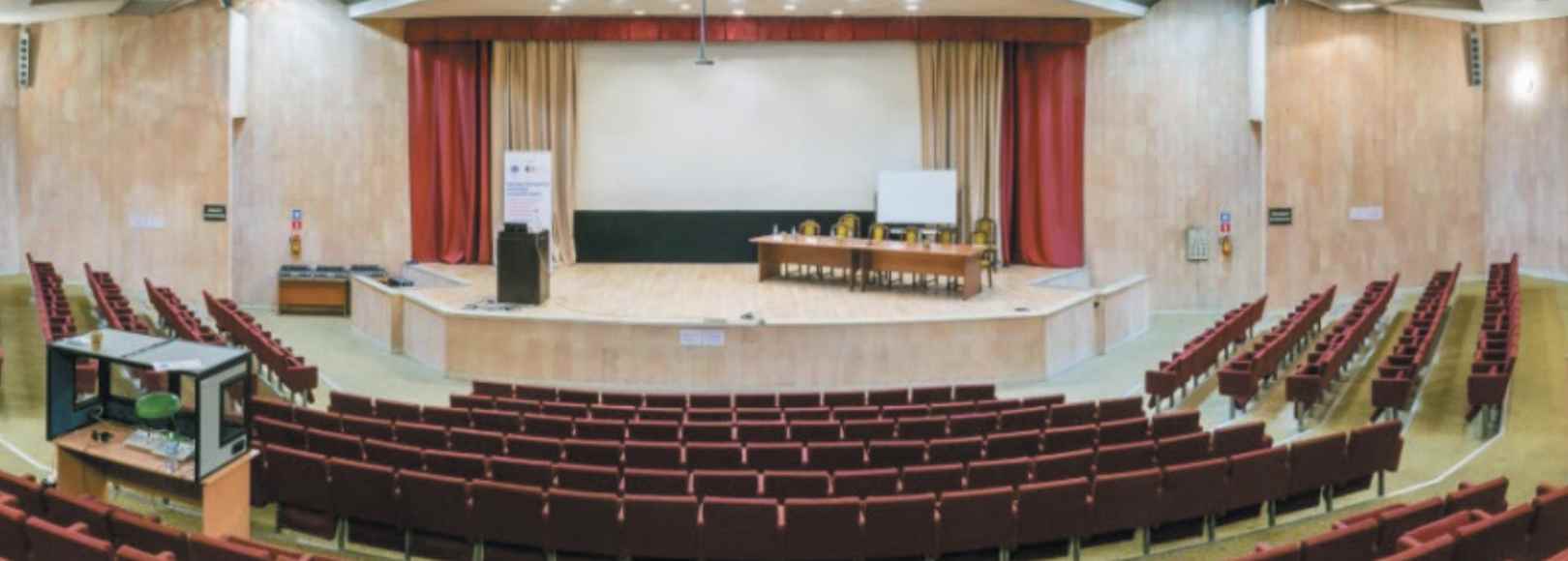 Фотография конференц-зала Конференц-зал (ауд. К-204) Высшей школы экономики