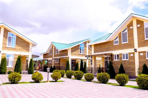 Фотографии гостевого дома
Таунхаусы Lemon 8-местные в Клуб-отеле Royal Beach