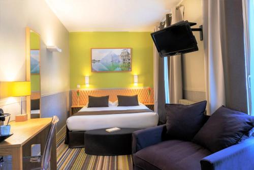 Фотография гостиницы Glasgow Monceau by Patrick Hayat