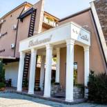 Фотография гостиницы Hotel Yarus