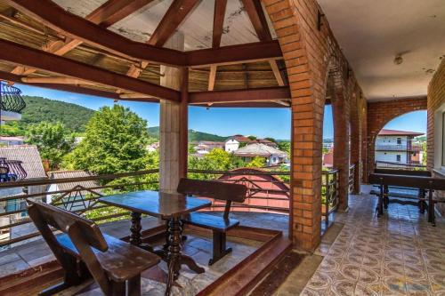 Фотографии гостевого дома
На Вишнёвой