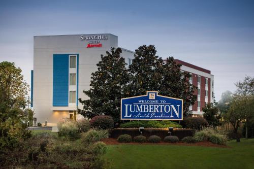 Фотография гостиницы SpringHill Suites Lumberton