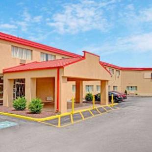 Фотографии гостиницы
Howard Johnson by Wyndham Pikesville