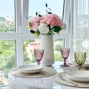 Фотография квартиры Квартира В Центре Города с Видом на Горы и Море — Как Дома, Tепло и Уютно!