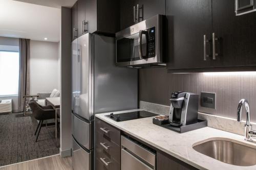 Фотография гостиницы Staybridge Suites - Quincy, an IHG Hotel