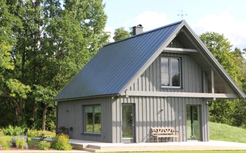 Фотография гостевого дома Piesta Kuusikaru riverside cottage in Soomaa region