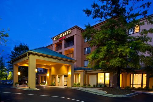 Фотография гостиницы Sonesta Select Birmingham Colonnade