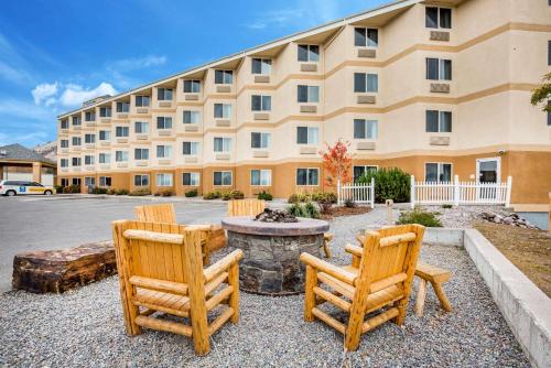 Фотография гостиницы Comfort Inn University