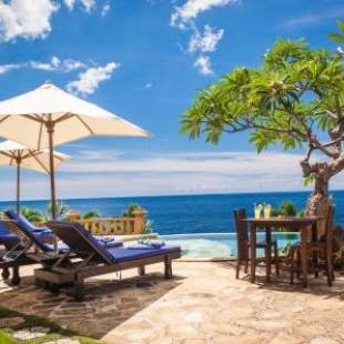 Фотографии гостиницы 
            Blue Moon Villas Resort