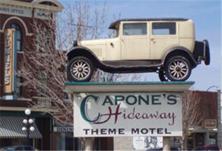 Фотография мотеля Capone's Hideaway Motel