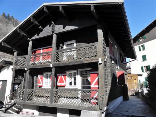 Фотография гостевого дома Cotterg - Chalet individuel 15 pers, centre village et proches pistes de ski