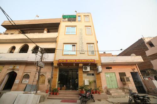 Фотографии гостиницы
OYO 24220 Hotel Jai Ambay International