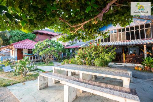 Фотографии гостиницы
Laid Back Resort