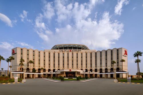 Фотография гостиницы Riyadh Airport Marriott Hotel