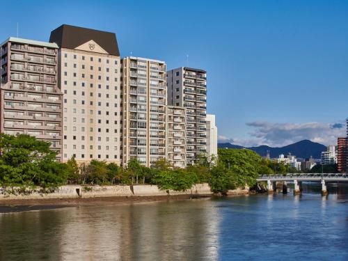 Фотографии гостиницы 
            The Royal Park Hotel Hiroshima Riverside