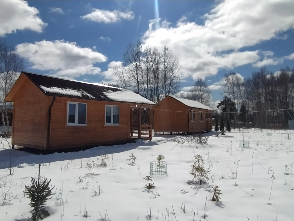 Фотография Коттеджа Частный дом Кипарис на поле