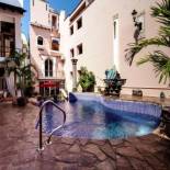 Фотография мини отеля Garlands Del Rio