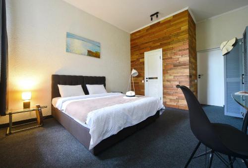 Фотографии гостиницы 
            Mezzanine White