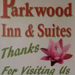 Фотография гостиницы The Parkwood Inn & Suites