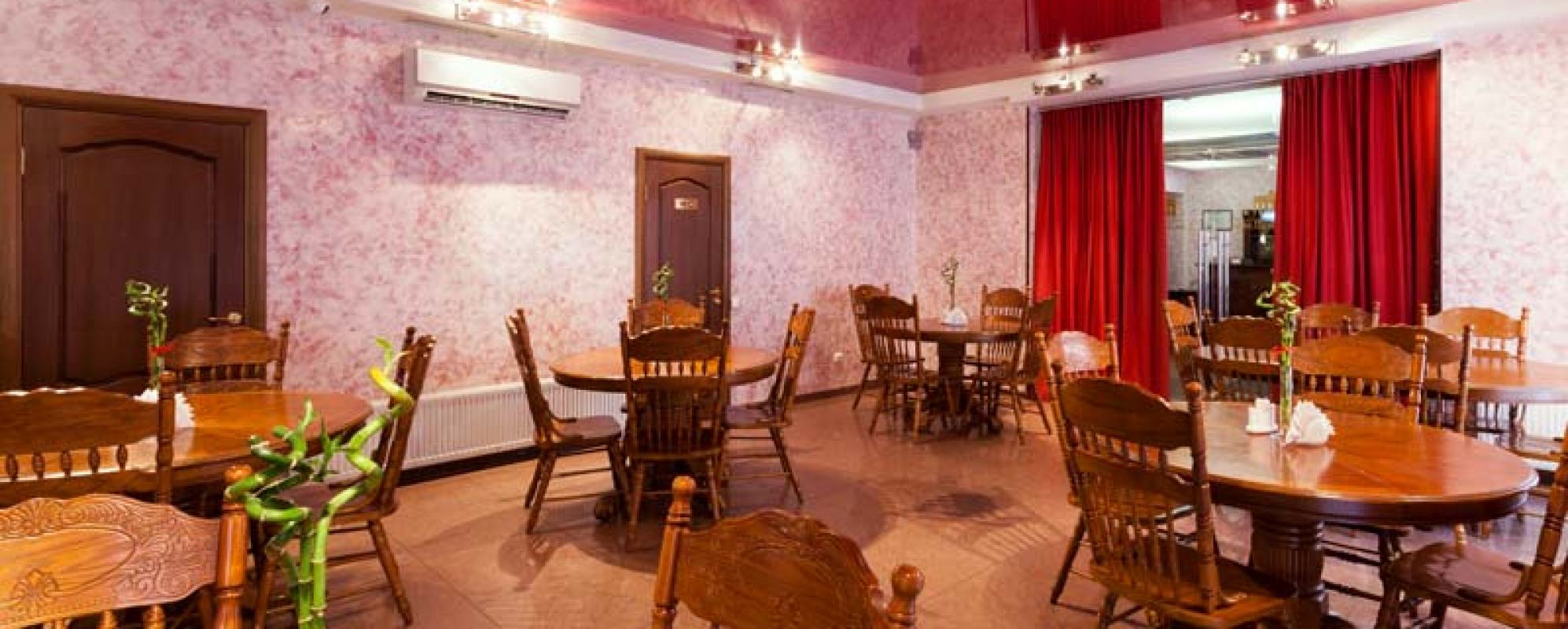 Фотографии банкетного зала Джулия