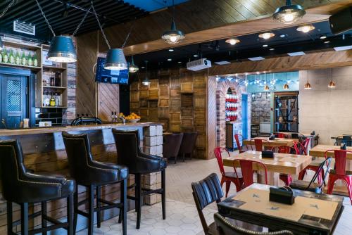 Фотографии мини отеля
Пивоварня Лебедевых Та ещё птица