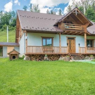 Фотография гостевого дома Под Ясенем