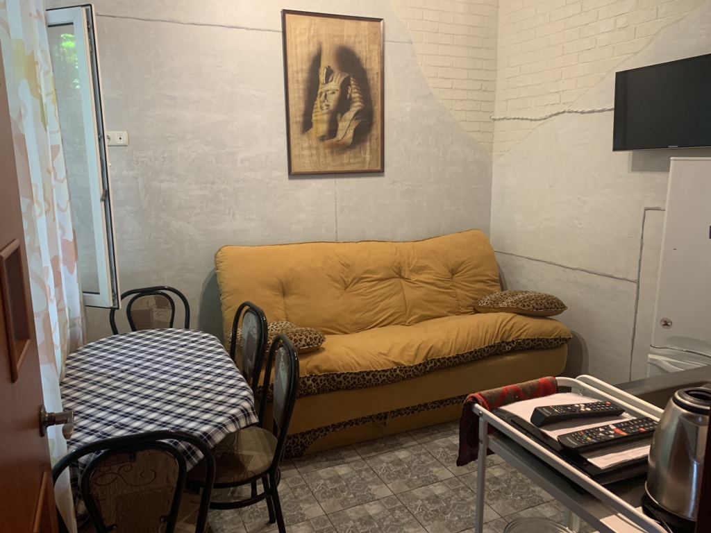 Фотография квартиры Апартаменты Статус на Кирова 10 в Ялте 1