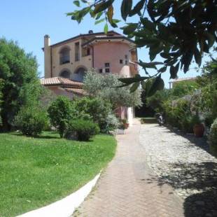 Фотографии гостевого дома
Locanda Tipica Sa Corte