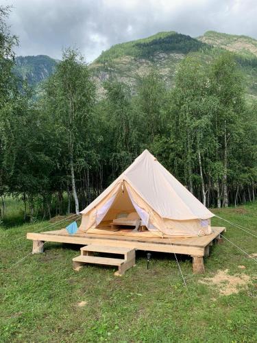 Фотография базы отдыха КОНУРТУК на реке Ош by theWilds