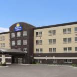 Фотография гостиницы Days Inn & Suites by Wyndham Winnipeg Airport Manitoba