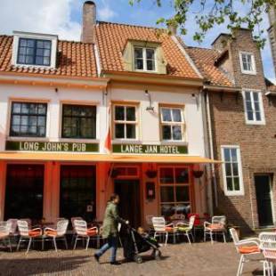 Фотографии гостиницы
Long John's Hotel