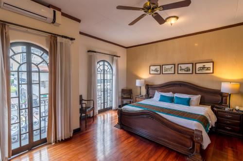 Фотография гостиницы Hotel Colonial