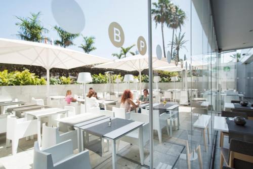 Фотографии гостиницы
Labranda Bronze Playa