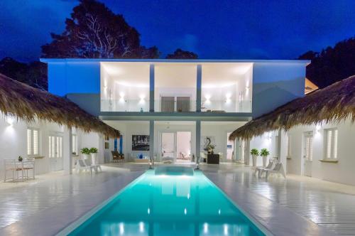 Фотография мини отеля Adults-Only Hacienda Terra Taina