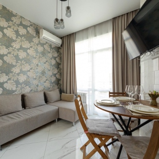 Фотография квартиры Апартаменты Red Apartments Арт Лайт Сити Лира