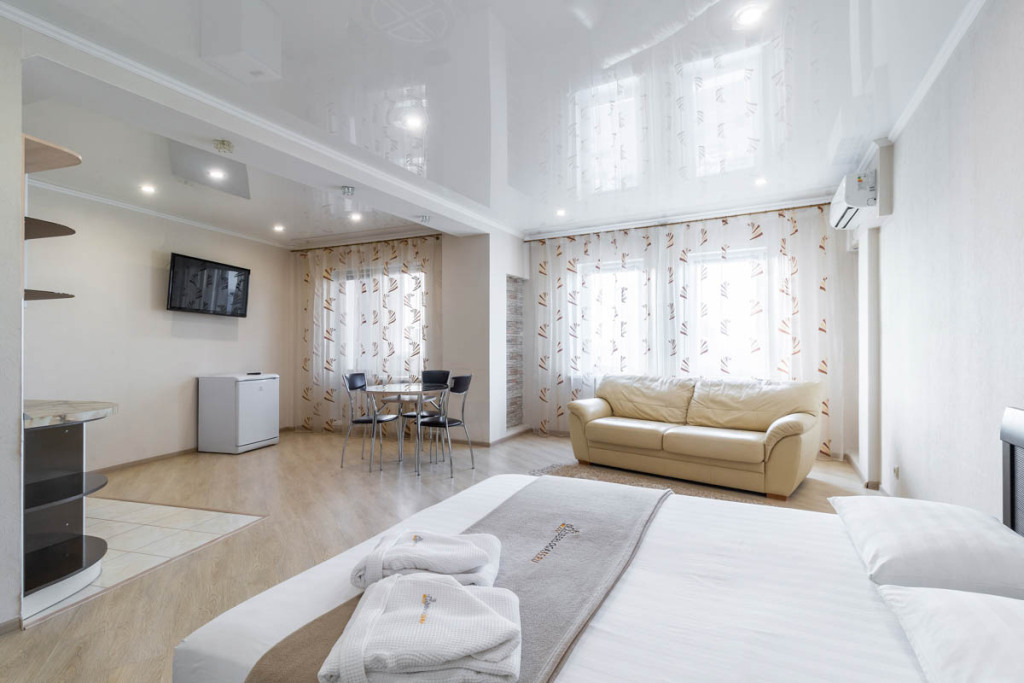 Фотография квартиры Апартаменты Берлога55 на Маршала Жукова - ЛЮКС