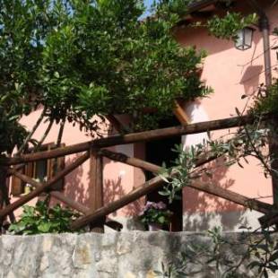 Фотографии гостевого дома
Casetta Girasole