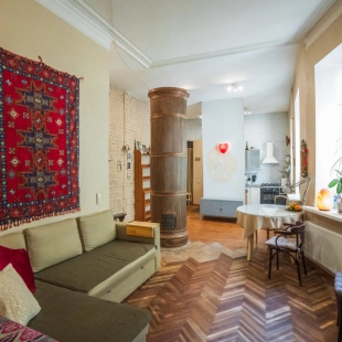 Фотография квартиры Апартаменты Аутентичная Квартира с Раритетной Печью 19 Века