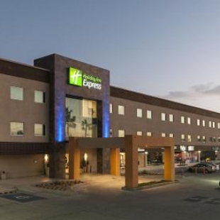 Фотография гостиницы Holiday Inn Express Cabo San Lucas, an IHG Hotel
