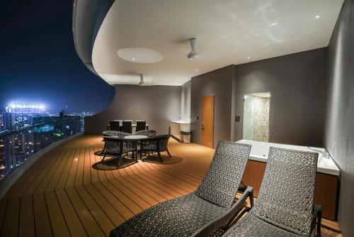 Фотография апарт отеля The Penthouse KLCC