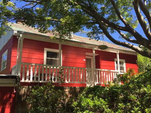 Фотография гостевого дома Akarana Cottage