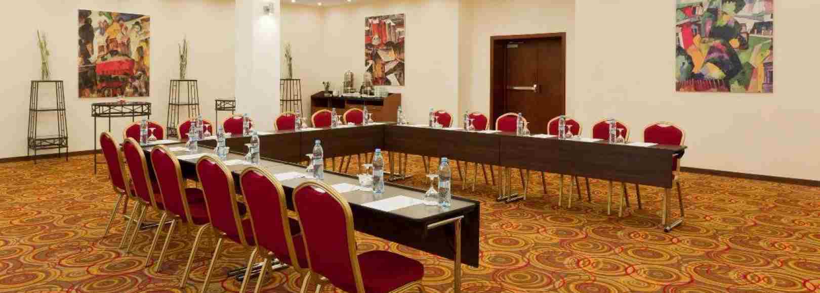 Фотография конференц-зала Москва на 90 мест