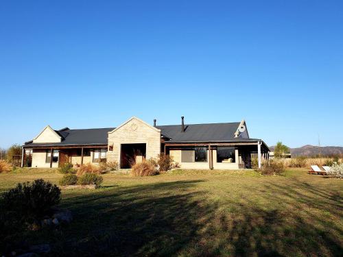 Фотография мини отеля Refugio Del Guira Guira