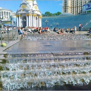 Фотография достопримечательности Фонтаны на Площади Независимости