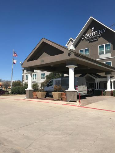 Фотография гостиницы Country Inn & Suites by Radisson, Fort Worth, TX