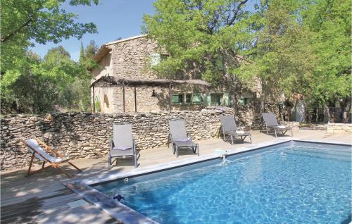 Фотография гостевого дома Holiday home Quartier les Baquis H-891